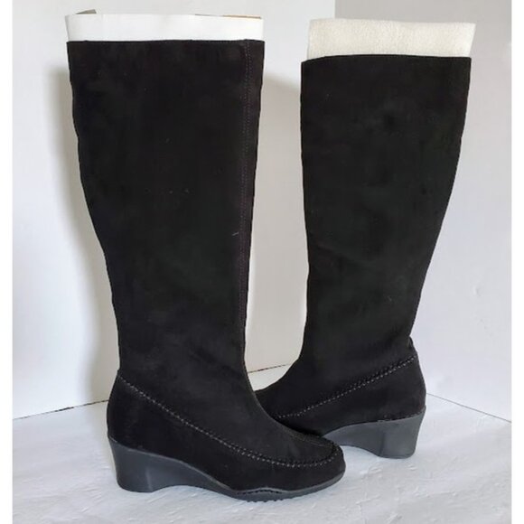 Aerosoles Black Vegan Suede Tall Wedge Boots Extendable Calf Size 6 Normcore - Picture 1 of 11